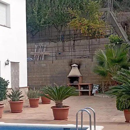 Ideal With Pool In * Lloret de Mar