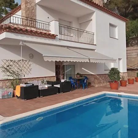 Ideal With Pool In شقة