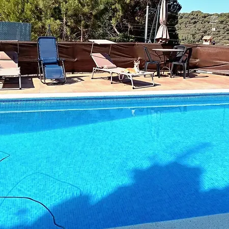 Ideal With Pool In شقة